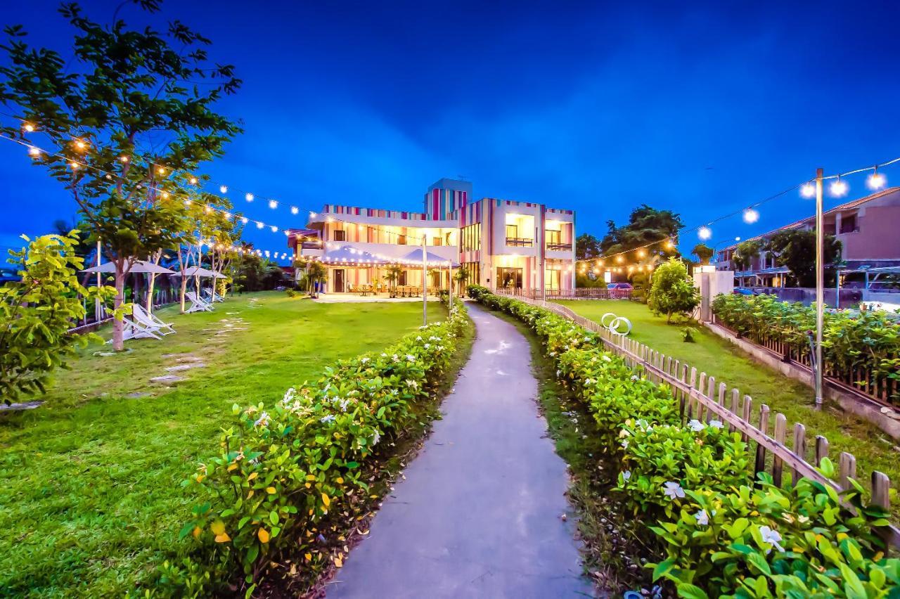 Taitung Rainbow Pet Friendly Maison Resort Екстер'єр фото
